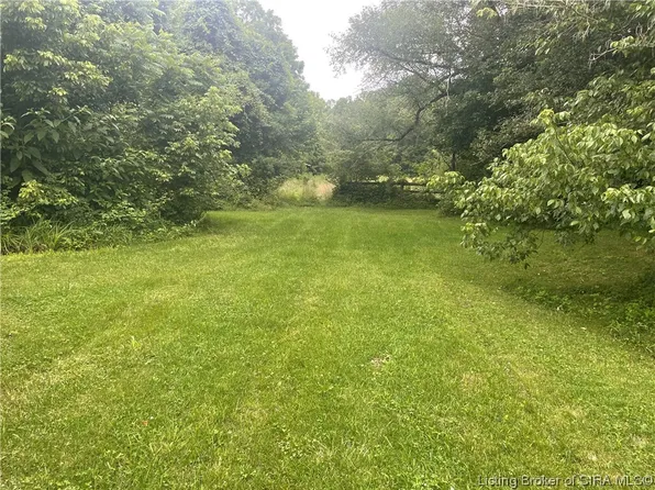 2508 S Magnolia Road, English, IN 47118