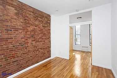 Rented by LC Lemle Real Estate Group