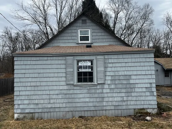 225 Winthrop St, Rehoboth, MA 02769