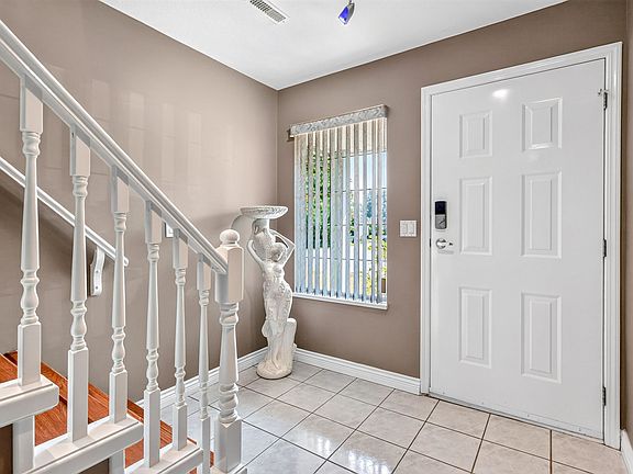 4th image of 1805 Jacana Ave