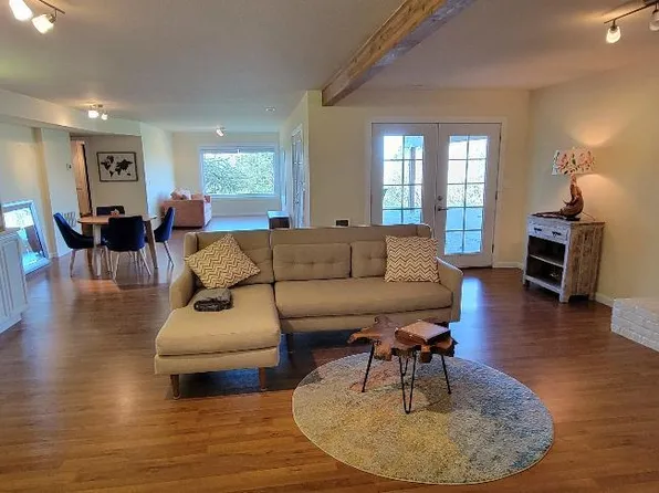 (undisclosed Address), Portland, OR 97231