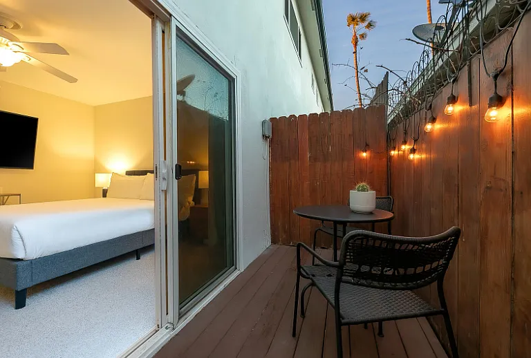 829 Missouri St — Photo 17