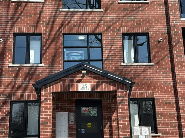 25 Alexandria Ave, Saint Thomas, ON N5P 3M7