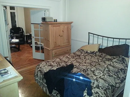 Rented by ZealEstate Group Inc | media 36