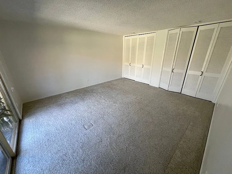 25120 Huron St — Photo 19