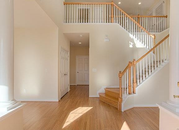4th image of 10505 Caledon Dr #0