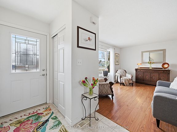 4th image of 33 Frankford Rd