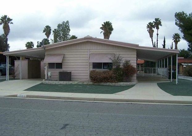 1st image of 669 Mariposa Dr