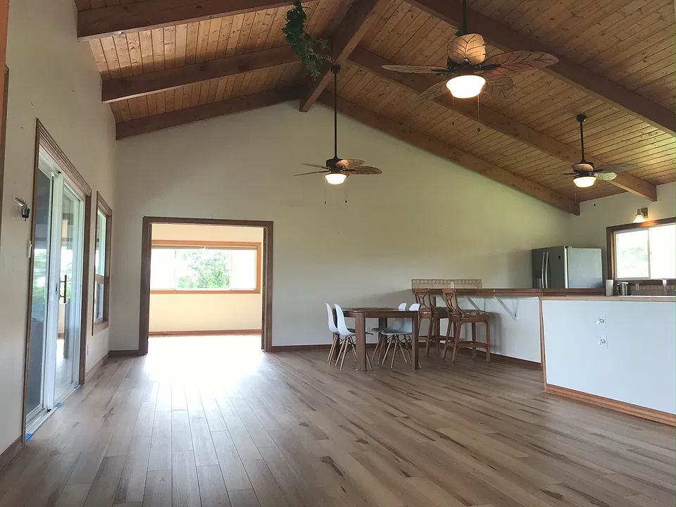 6300 Hana Hwy #1