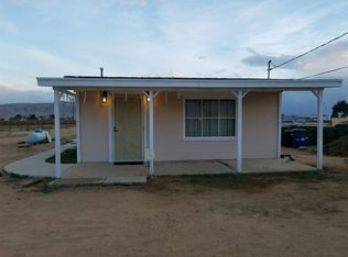 11559 Domingues Rd, Apple Valley, CA 92308