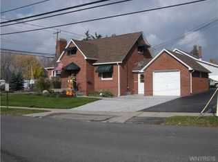 5905 Transit Rd, Depew, NY 14043