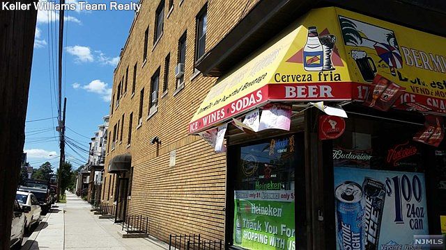 2nd image of 177 Hope Ave