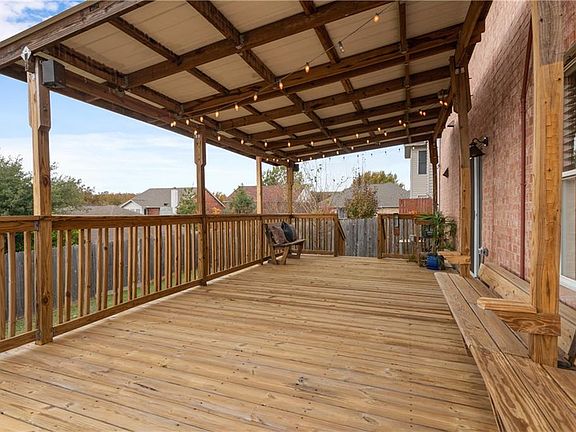 5th image of 1105 Collinwood West Dr