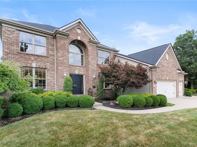 20340 E Donegal Ln, Strongsville, OH, 44149