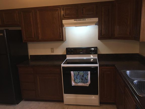 Nice size kitchen