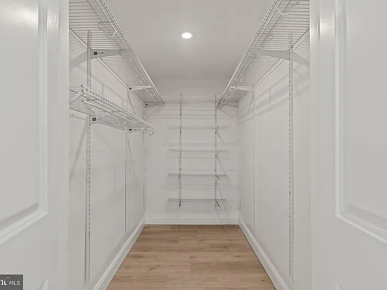 5 Burgess Ln — Photo 9