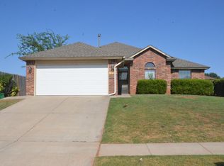 1905 Cloverdale Ln, Norman, OK 73071
