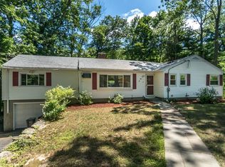 108 Parker Rd, Framingham, MA 01702