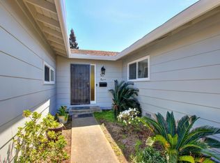 93 Moonlit Cir, Sacramento, CA 95831