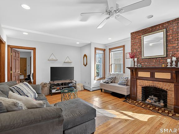 2nd image of 245 Edwards St #2R