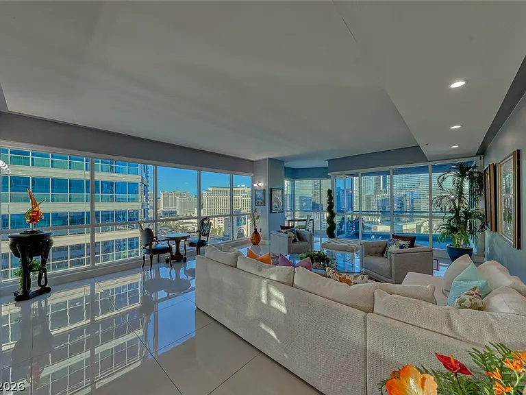 4575 Dean Martin Dr #1912 — Photo 2