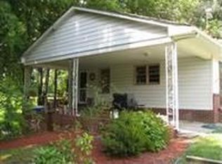 3033 James D Hagood Hwy, Halifax, VA 24558