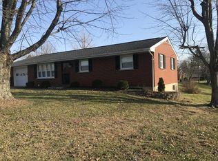 301 Hillview Dr, Aurora, IN 47001