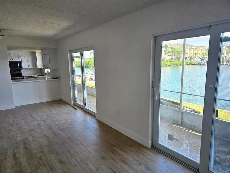 8822 Bay Pointe Dr #104 — Photo 6