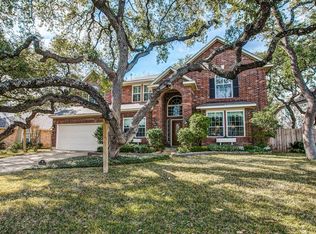 30 Grants Lake Dr, San Antonio, TX 78248