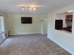 541 Wilson Bridge Dr #6740-C-1, Oxon Hill, MD 20745