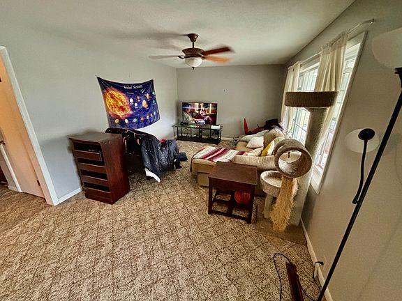 4th image of 13414 E 700th Rd