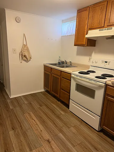 15 Crown Ter #BASEMENT Photo 1 15 Crown Ter #BASEMENT Photo 1