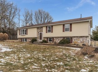 11 Cemetery Rd, Knowlton Twp., NJ 07825