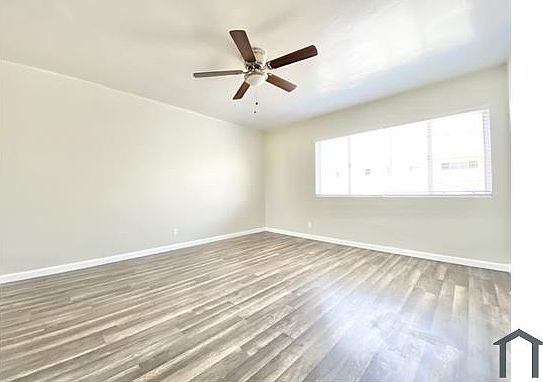 3rd image of 6321 Crenshaw Blvd APT 3