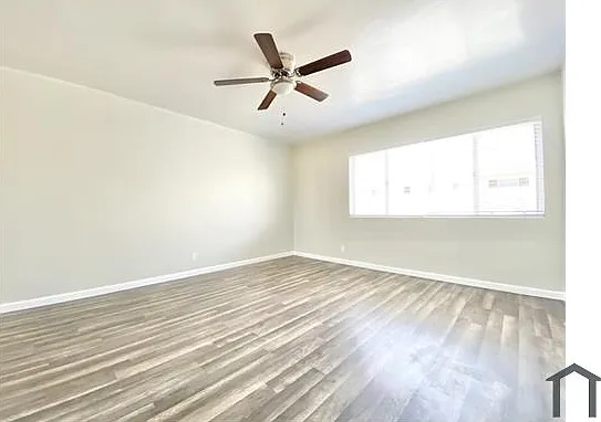 6321 Crenshaw Blvd #3 — Photo 3