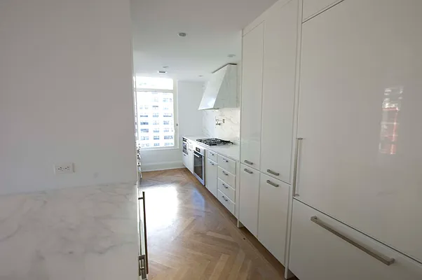 Rented by Nest Seekers International | media 19