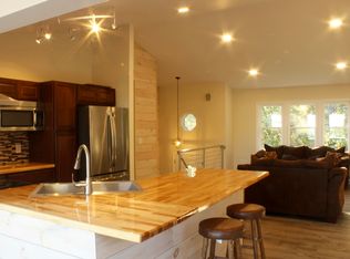 2870 Allegheny Dr, Blakeslee, PA 18610