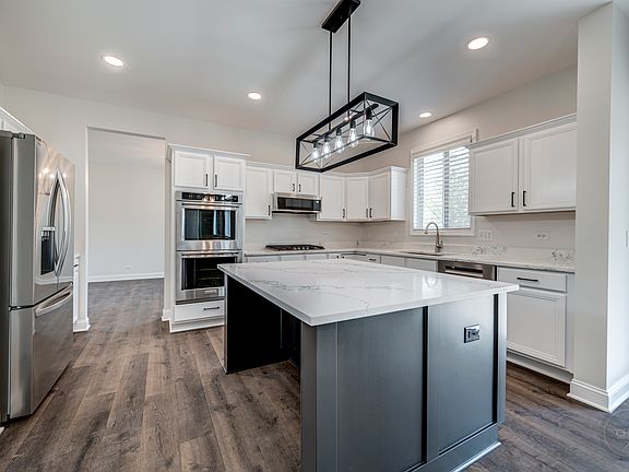 5th image of 12948 S Parterre Pl