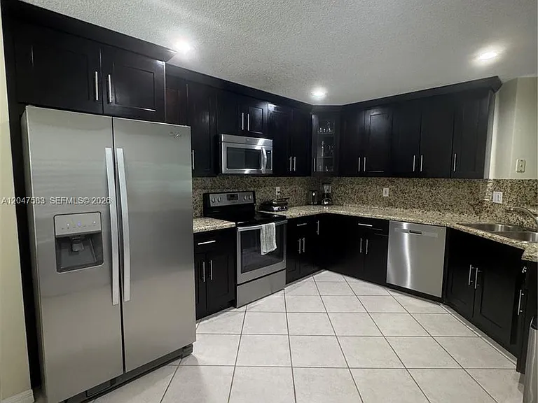 4152 Pine Ridge Ln #0 — Photo 7