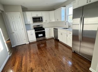 45 Beardsley St, Bridgeport, CT 06607