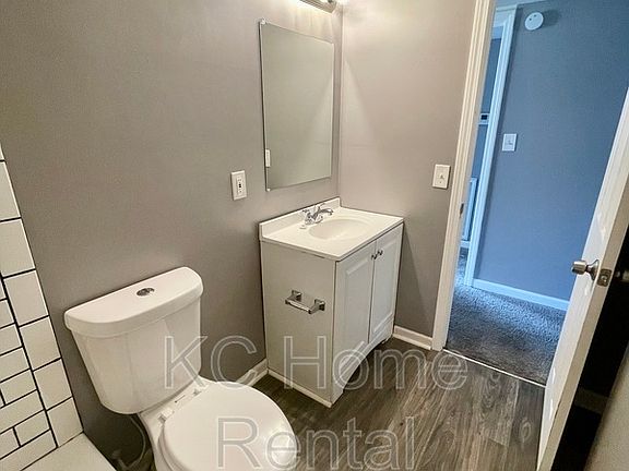 5th image of 3122 N 55th St #A