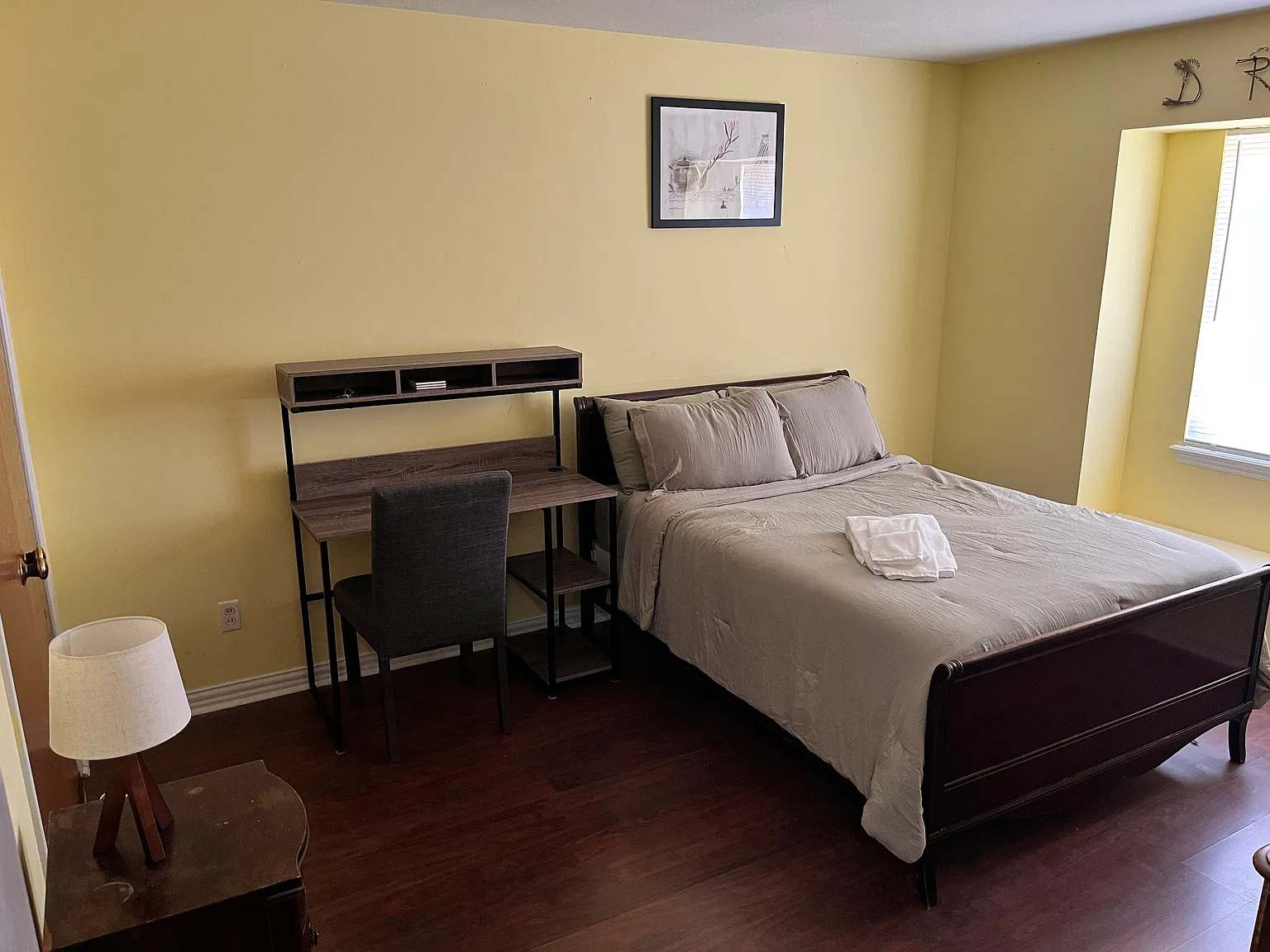4 bed, 1982 sqft, $800 — Photo 1