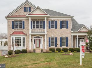 9045 Swans Creek Way, Lorton, VA 22079