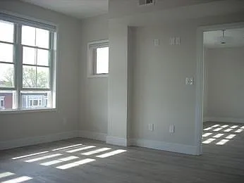 70 Bremen St #503 — Photo 11