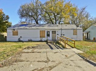 1200 S Terrace Dr, Wichita, KS 67218