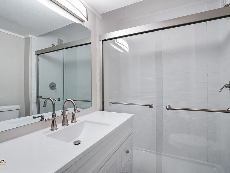 588 Mount Vernon Rd — Photo 3