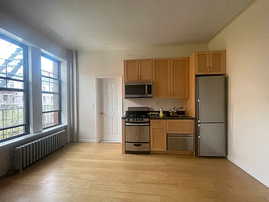 Rented by Corcoran | media 8