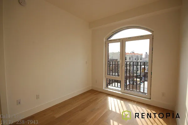 Rented by Rentopia | media 102
