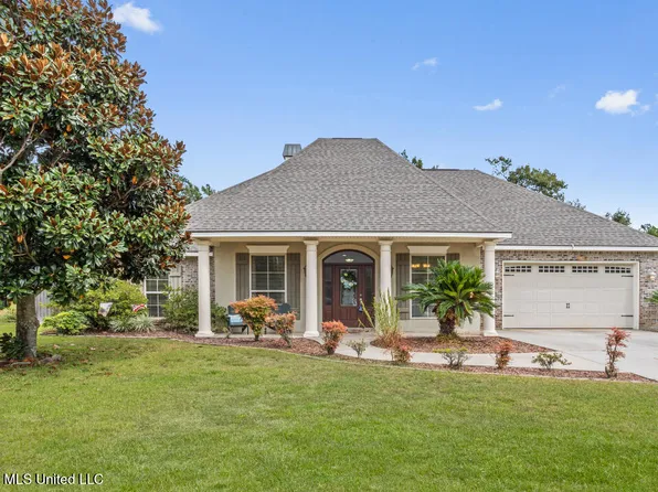 136 Sea Oaks Blvd, Long Beach, MS 39560