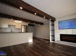 1115 Delmar Ct APT 4, Minot, ND 58703